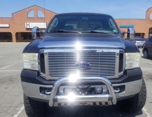 2006 Ford F-250 Lariat Crew Cab Super Duty